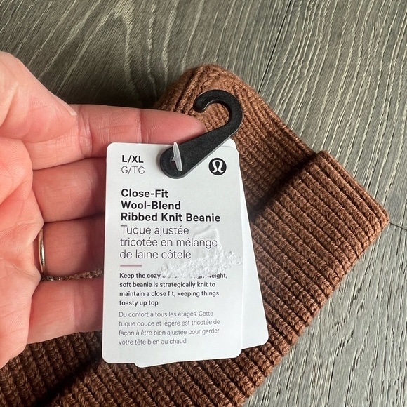 Lululemon Close-Fit Wool-Blend Ribbed Knit Beanie in HOWN Brown Size L/XL